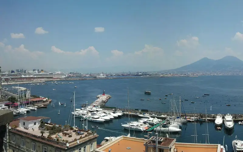 Borgo Marinari and Vesuvius