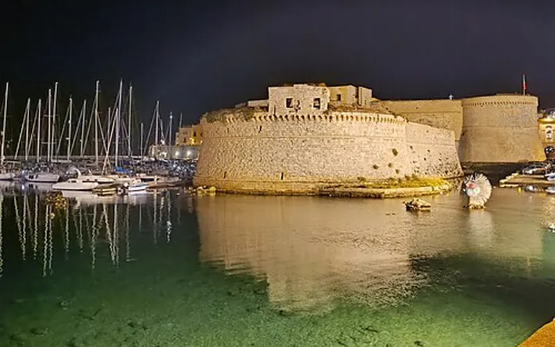 The castle of Gallipoli in the evening