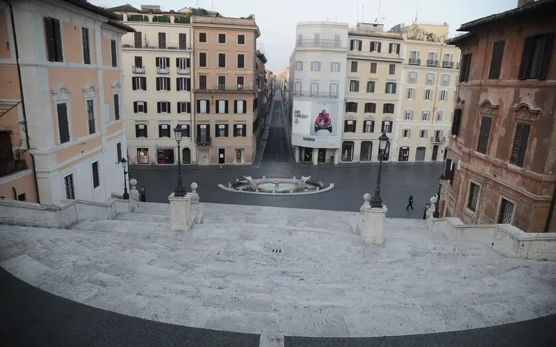 Piazza di Spagna, Tridente